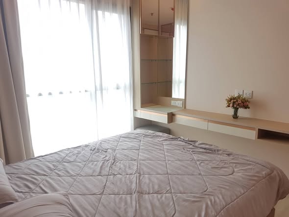bedroom of Life Sukhumvit 48