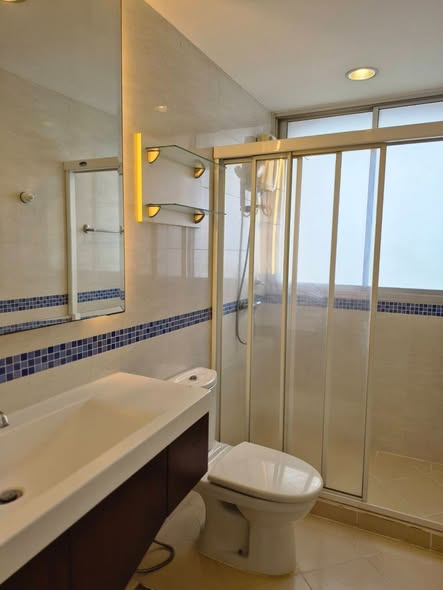 bathroom of Life @ Sukhumvit 65