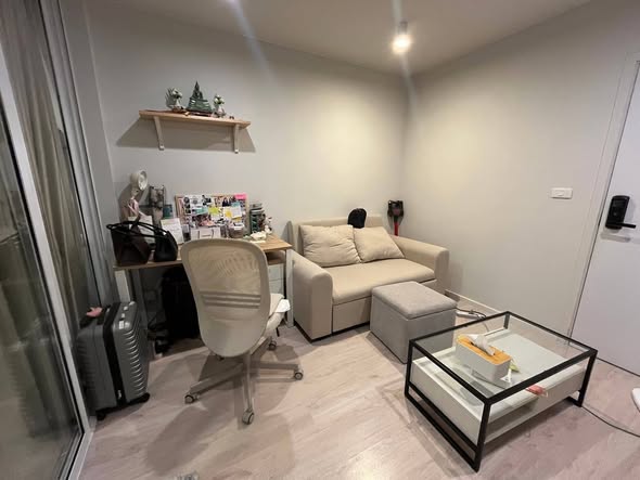 living room of คอนโด ยู เกษตร-นวมินทร์