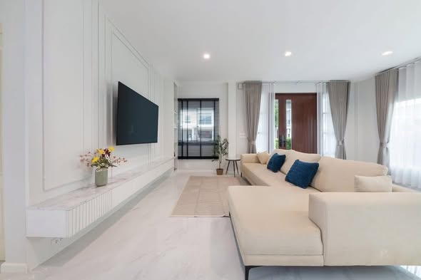 living room of ลัดดารมย์ วงแหวน-รามอินทรา