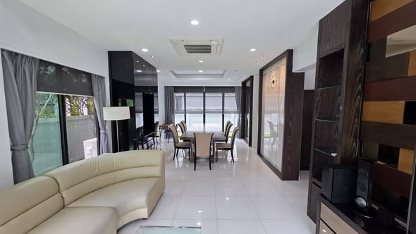 living room of บ้านลุมพินี สวนหลวง ร.๙