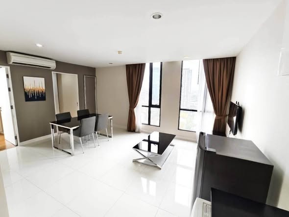 living room and bedroom of อัพเอกมัยคอนโดมิเนียม