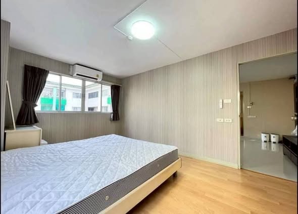bedroom of Lumpini Center Lad Prao 111