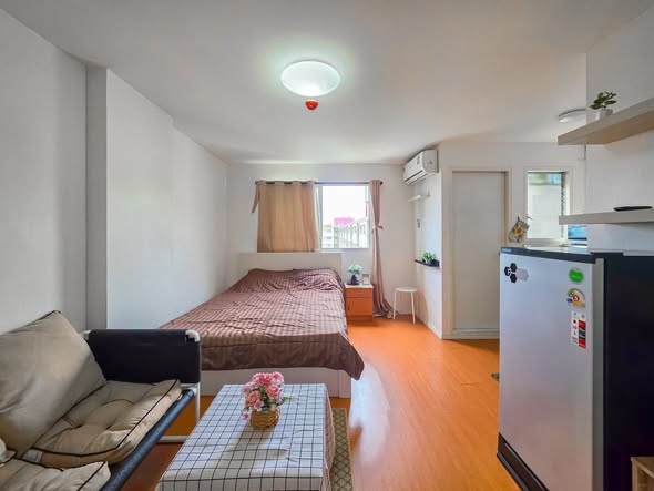 bedroom of Lumpini Mixx Thepharak – Srinagarindra