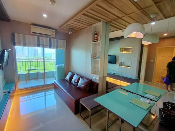 living room and room interior of Lumpini Park Beach Jomtien