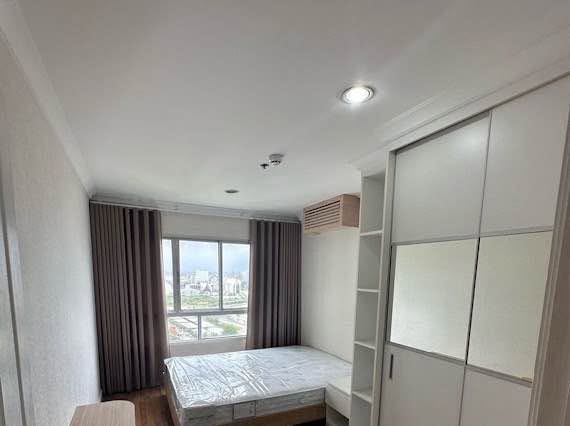 bedroom and room interior of Lumpini Park Rama 9 – Ratchada