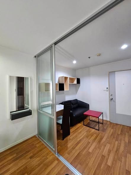 room interior of Lumpini Park Rama 9 – Ratchada