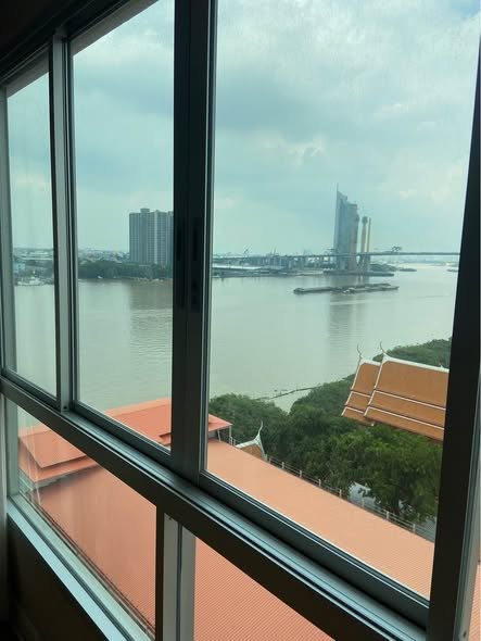 Lumpini Park Riverside Rama 3