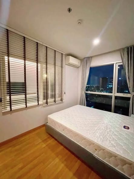 bedroom and room interior of Lumpini Park Vibhavadi-Chatuchak