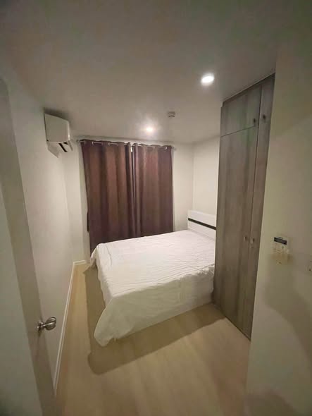 bedroom of Lumpini Place Bang Na