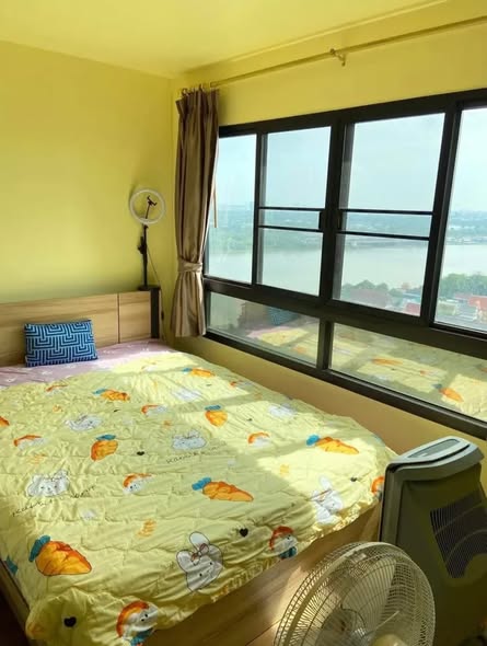 bedroom of Lumpini Place Narathiwas – Chaopraya