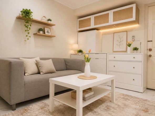 living room of Lumpini Place Narathiwas – Chaopraya