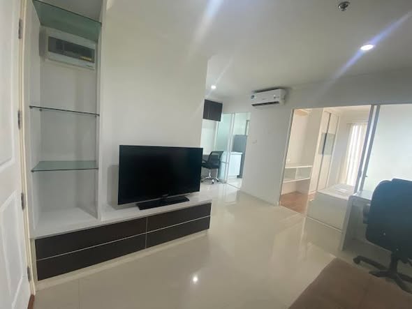bedroom of Lumpini Place Rama 9 – Ratchada