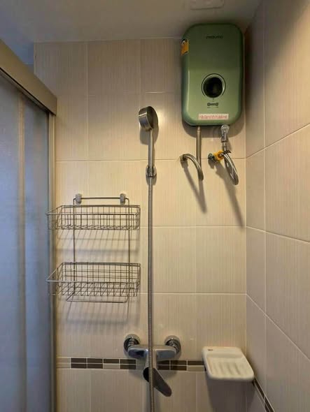 bathroom of Lumpini Place Ramintra-Laksi