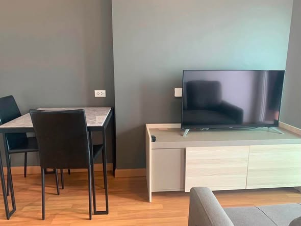 living room and room interior of Lumpini Place Ratchada-Sathu