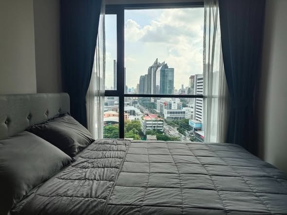 bedroom of Lumpini Suite Phetchaburi – Makkasan