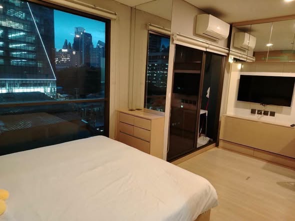 bedroom of Lumpini Suite Phetchaburi – Makkasan