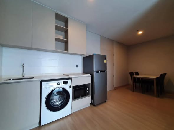 Lumpini Suite Phetchaburi – Makkasan