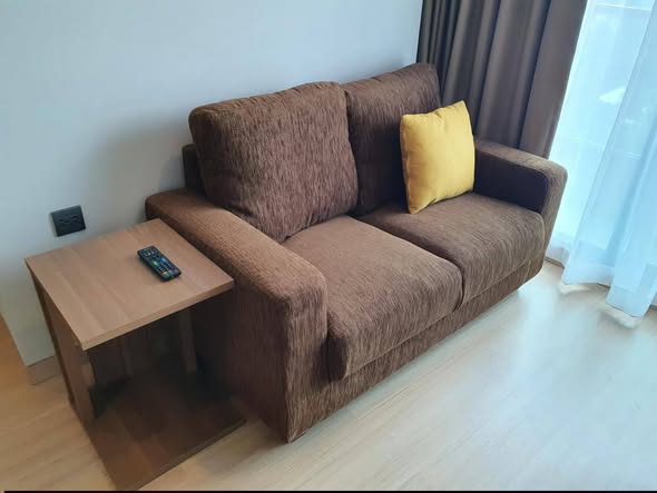 living room of Lumpini Suite Phetchaburi – Makkasan