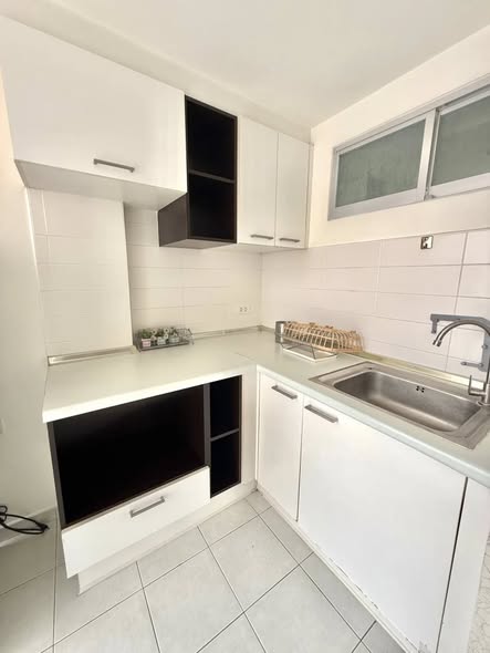 kitchen of Lumpini Ville Cultural Center