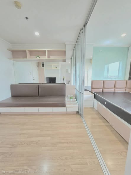 room interior of Lumpini Ville La Salle – Bearing