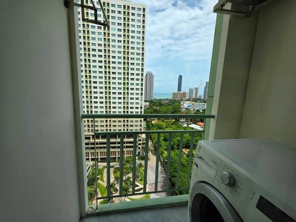 Lumpini Ville Naklua – Wong Amat BuildingC