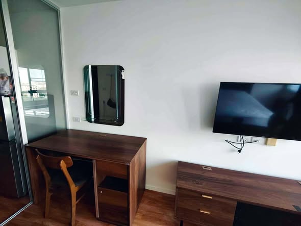 room interior of Lumpini Ville Phattanakarn-Srinakarin Condominium