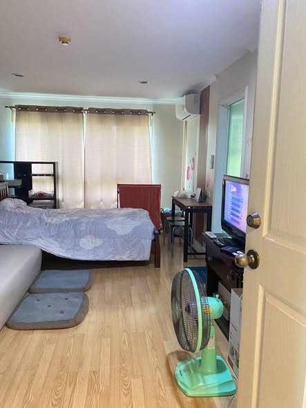 bedroom of Lumpini Ville Ramkhamhaeng 26