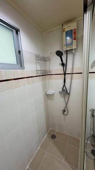 bathroom of Lumpini Ville Sukhumvit 77-2