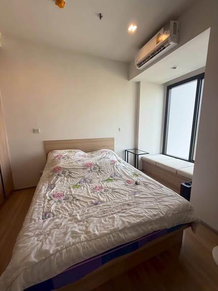 bedroom of M Jatujak