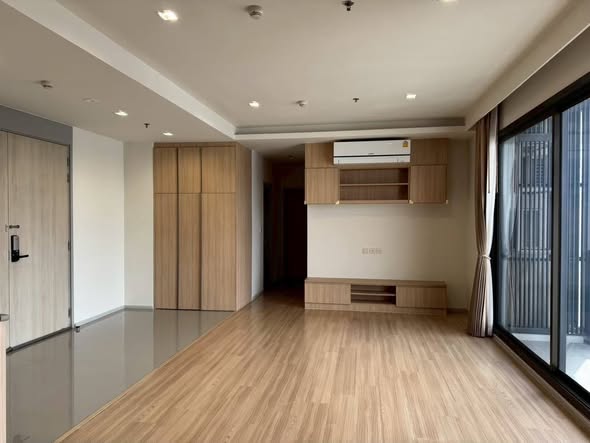 living room and room interior of M Jatujak