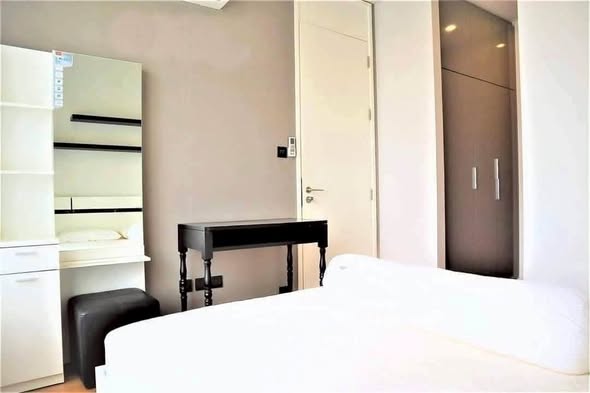 bedroom and room interior of M Ladprao