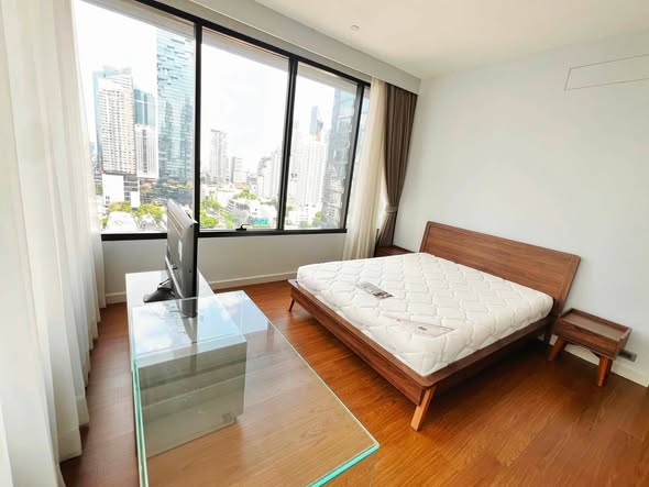 bedroom of M Silom