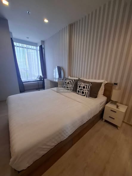 bedroom of M Thonglor 10