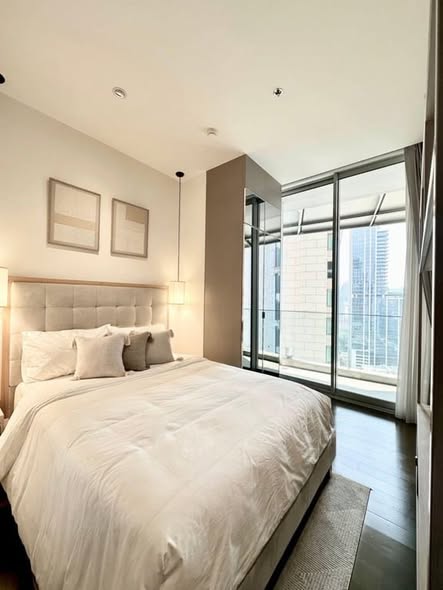 bedroom of Magnolias Ratchadamri Boulevard