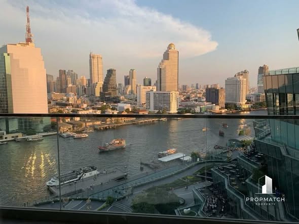 Magnolias Waterfront Residences