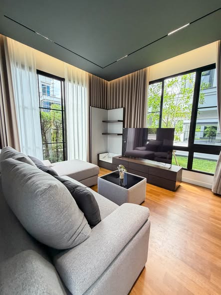 bedroom and living room and room interior of Malton Gates – Krungthep Kreetha มอลตัน เกทส์ กรุงเทพกรีฑา