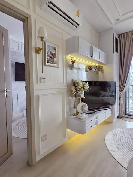 living room and bedroom of Maru Ladprao 15 : มารุ ลาดพร้าว 15