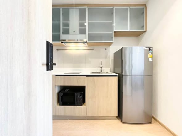 room interior of Maru Ladprao 15 : มารุ ลาดพร้าว 15