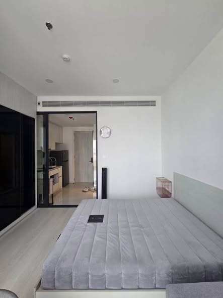 bedroom of แมสซารีน รัชโยธิน | Mazarine Ratchayothin by Grand Unity