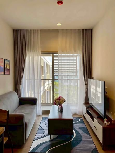 living room and bedroom of Mekin Haus
