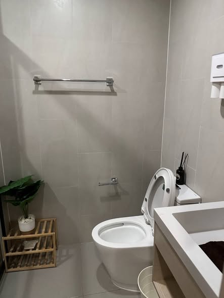 bathroom of Metris Rama 9-Ramkumhang