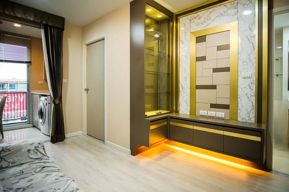 bedroom of Metro Luxe Rama 4