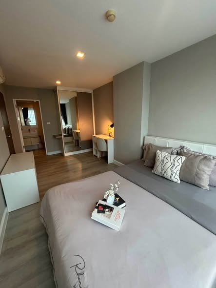 bedroom of Metro Luxe Ratchada