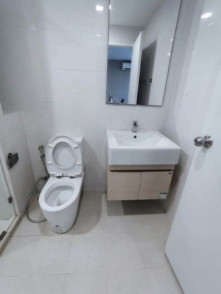 Metro Luxe Ratchada