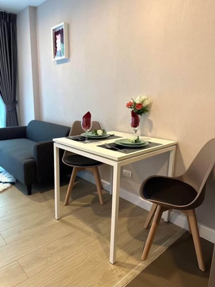 room interior of Metro Luxe Riverfront Rattanathibet