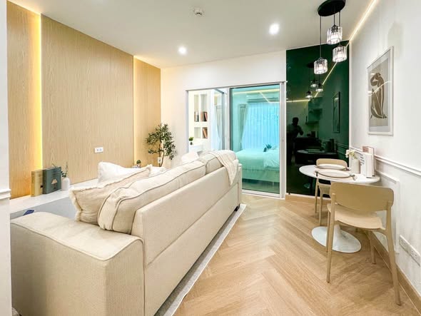 living room and room interior of Metro Park Sathorn phase 2/2