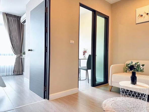 bedroom and living room and room interior of Metro Sky Prachachuen