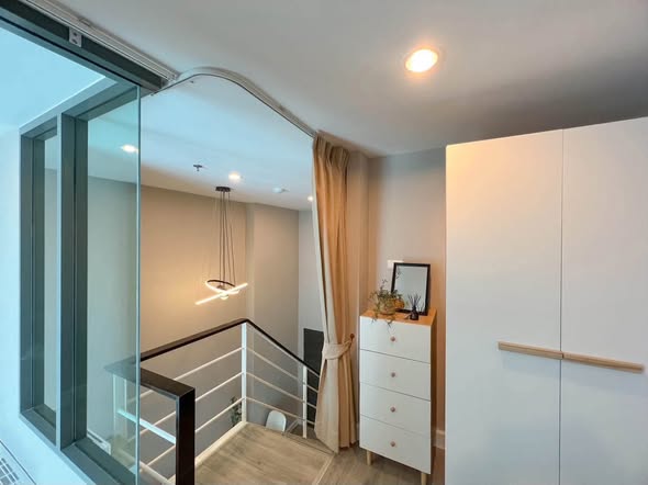 room interior of Metro Sky Prachachuen