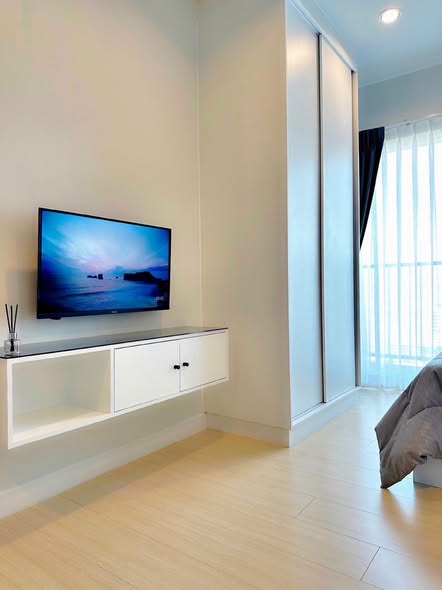 living room and room interior of Metro Sky Wutthakat
